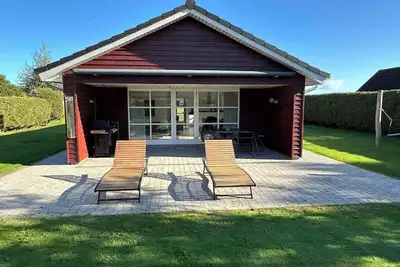 Image de Lovely summer house with sea view