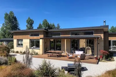 Stylish Rammed Earth Lake Hawea House on Large Section