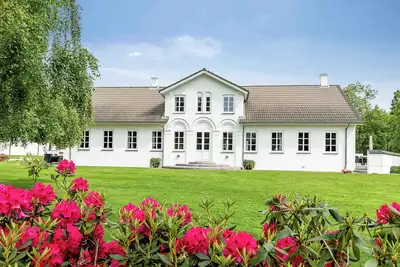 Image de Spacious house with room for relaxation and play