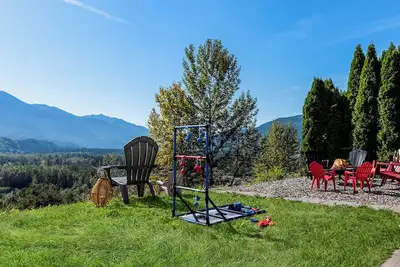 Image de ❤️️180° Stunning View - Firepit | Bbq | Trails & Games | 1g WiFi | Pet-Friendly!