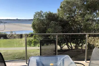 Sorrento Unit 5 Golden Beach