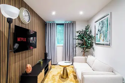 Bradford Bliss Apartment - Sleeps 2
