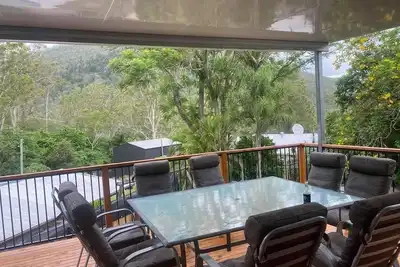 Image de “Cozy Somerset Dam Cabin with Ac, Perfect for Getaways or Wedding Stays sleeps 5