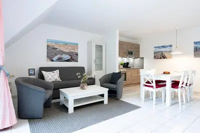 Image de Vacation apartment 10 with balcony in Haus Am Kurpark in Scharbeutz