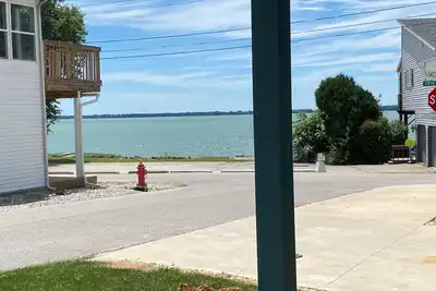 Image de Lake View 2Bdrm Cottage in Celina, Ohio Neighborhood Near Shopping & Dining