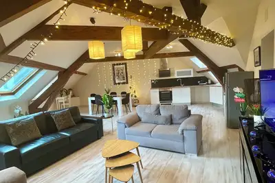 Image de Superbe T3 meublé et équipé décoré pour les fêtes de fin d'année