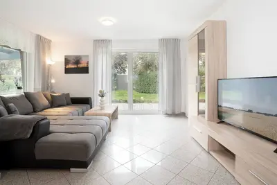 Image de Vacation apartment Fische with terrace at Strandhaus Bornhausen in Dahme