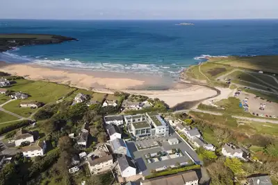 Image de Luxury apartment opposite Harlyn Bay.