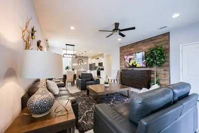 Image de Spacious villa with 6 bedrooms and free water park, club house in Kissimmee