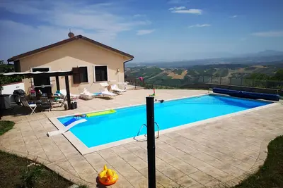 Image de Modern villa with panoramic view and roomy garden with private pool