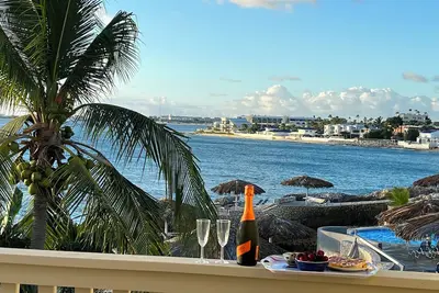 Image de Charming 2-bedroom villa with Ac, WiFi, stunning ocean views