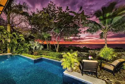 Image de Beachfront Villa in Playa Langosta, Tamarindo!