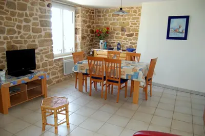 Image de Gîte Ty Mein, vue sur l’océan à 400m- Erdeven plage -3 chambres pour 6 personnes