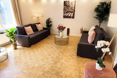 Image de Top location: Schwabing 70m² city apartment Wlan