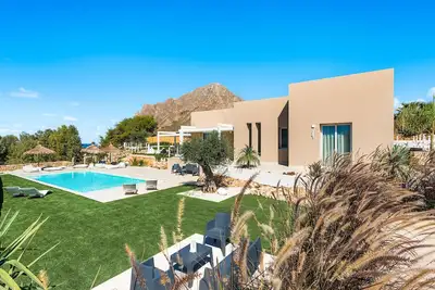 Image de Villa wih heated pool, wellness, 400 metres to the sea