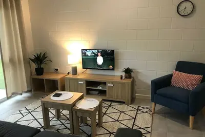 Image de #3 Haven on Hughes 2br Clean Peaceful Close to City