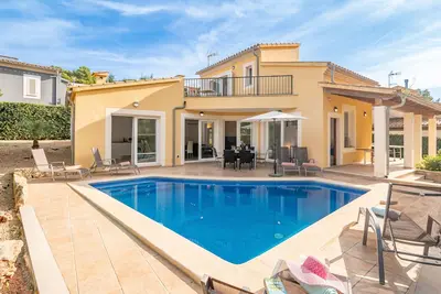 Image de Bonaire Solar 200 for 6 persons with pool and wifi