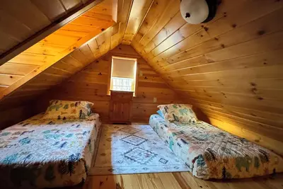 Image de Cozy Cabin Retreat on Putney Mountain