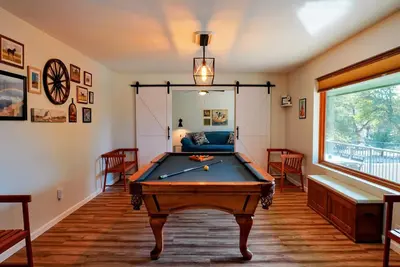 Image de Bridle Path Ranch | Newly Remodeled Equestrian Retreat w/Barn Arena & Hot Walker