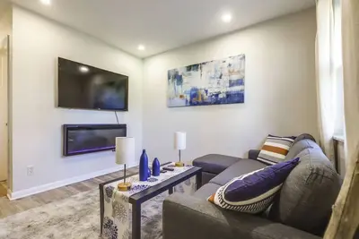 Image de Dog-Friendly Dayton Apt: Central Location!