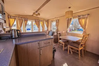 Image de Fantastic caravan with decking at Haven Hopton Holiday Park ref 80069g