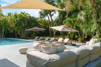 Image de Huge Heated Pool Villa w/ Gameroom