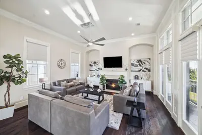 Image de Stylish 3-bedroom, Spacious, Luxury retreat near Med Center & Nrg! ! !