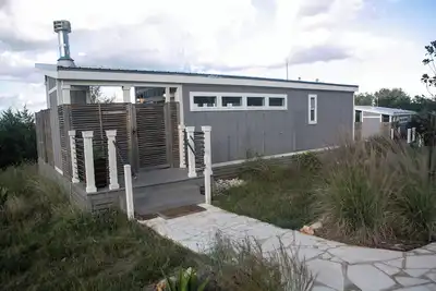 Image de Private cottage with pool & hot tub