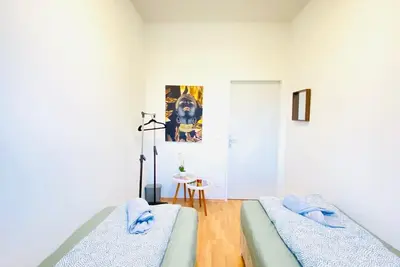 Image de Comfortable Stay in Shared Apt, Near City Center