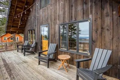 Image de Tumblehome Cabin | Chalet just a mile from downtown Rangeley and 6 miles to Saddleback