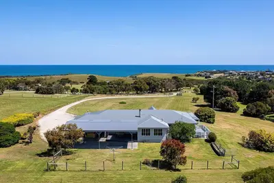 Image de Oceanview On the Hill
