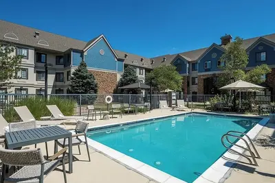 Image de Welcoming Suite Perfect for Family Near Park Meadows | Free Breakfast