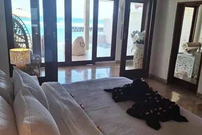 Image de Oceanfront | Infinity Pool | Spacious | Amethyst