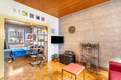 Image de Appartement \"Happy Place Indu Style\" avec terrasse privée, jardin privé et Wi-Fi