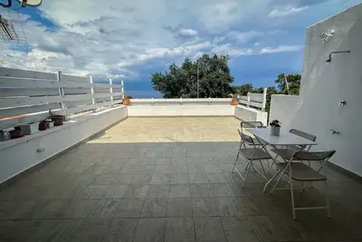 Image de House with Sea View Terrace