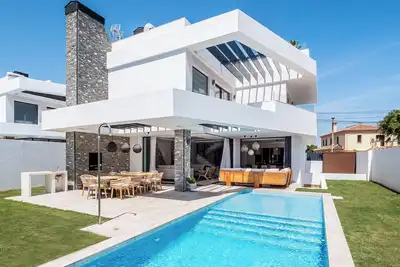 Image de Villa with Private Pool in San Pedro Beach
