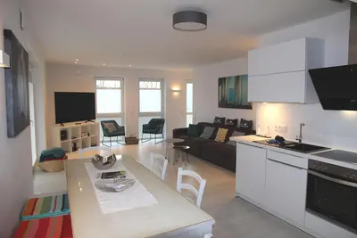 Image de 75sqm apartment for up to 4 people with garden and playground in Norddeich!