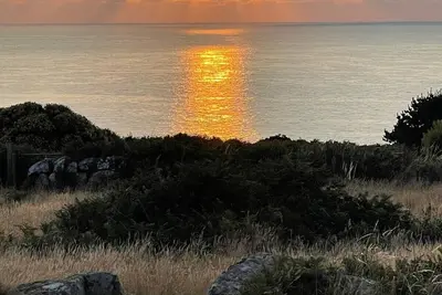 Image de Cosy Farmhouse by the sea, Zennor, Cornwall, spectacular Atlantic Ocean views