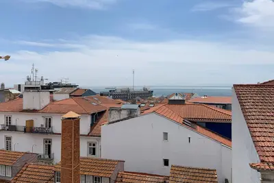 Image de Charming 6 Bedroom Apartment w/ River View