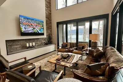 Image de Whitefish Lake Luxury Condo