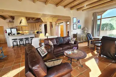 Vista del Salto is a lovely 3 bedroom 2 bath home that sleeps 6 guests