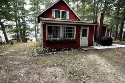 Image de Little Sebago Lake - Wonderful classic lakeside cottage