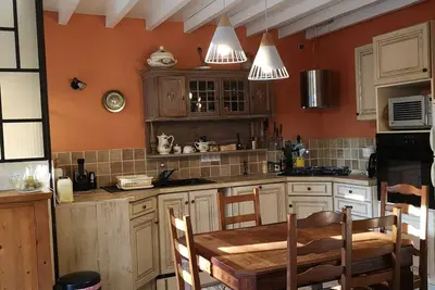 Image de Gite La Tanière d'Ysengrin une maison cosy au coeur d'un village de Bourgogne