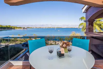 Image de Apartment for 4-6 per. | Sea view | Beachfront