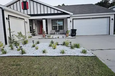 Image de Tropical 3300sqft 4b4ba3g home in lovely Calesa Community in Ocala