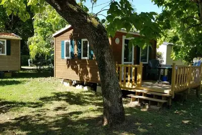Image de Camping 3 étoiles - Piscine - ccaehgb