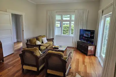 Image de Character home in inner city, Awesome location near Fmg Stadium and Seddon Park