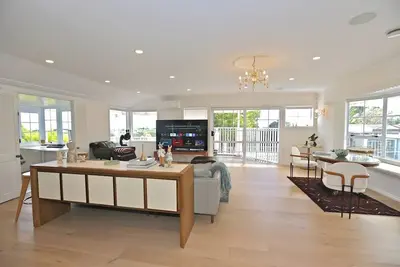 Image de Home in Auckland House in Totara Park