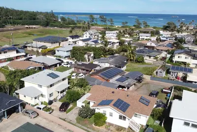 Image de Charming 4-bedroom cottage with WiFi and Ac in serene Laie