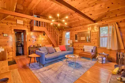 Image de Ray's Dear Cottage Ski-Bike-Hike-Glamp